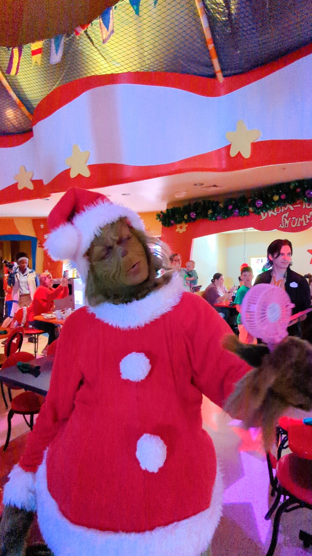 The Grinch & Friends Character Breakfast Review at Universal Orlando