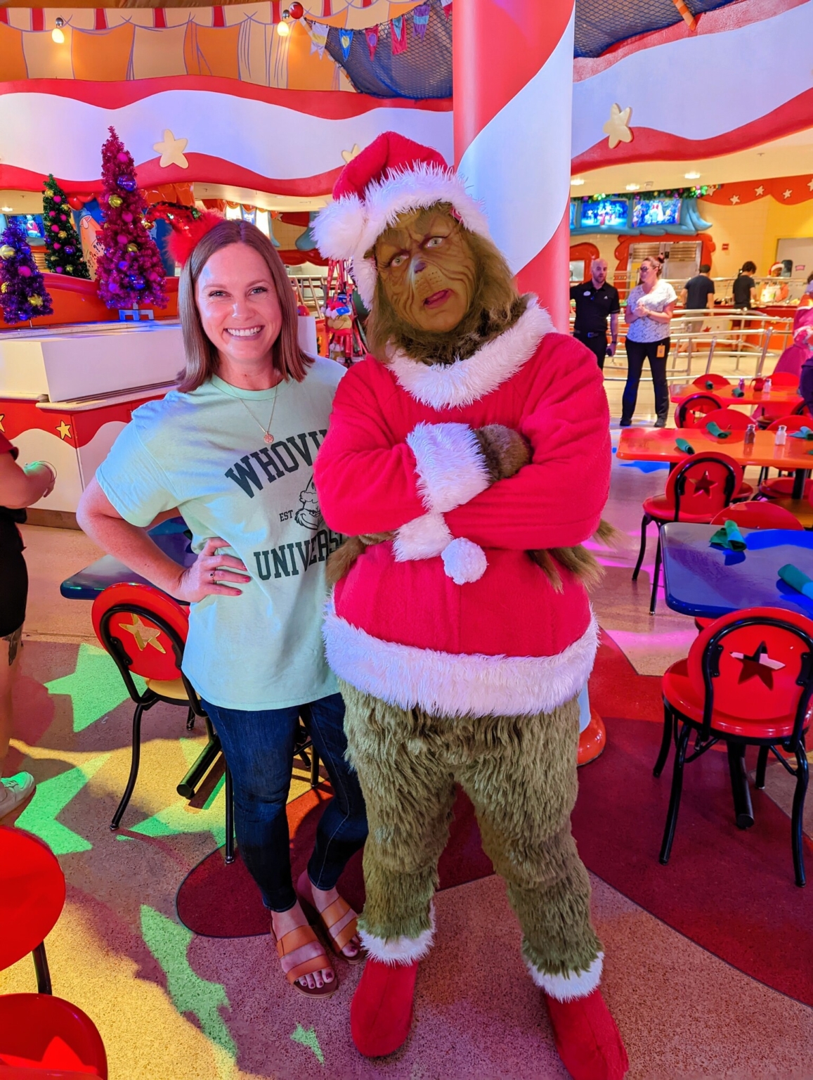 The Grinch & Friends Character Breakfast Review at Universal Orlando ...